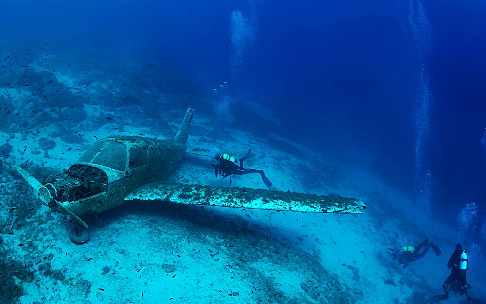 AI spots shipwrecks from the ocean surface – and even from the air
