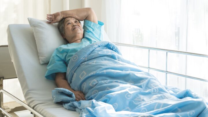 Bed rest in hospital can be bad for you. Here’s what nurses say would help get patients moving