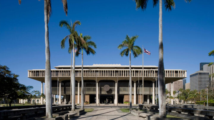 Hawaii does not need to be in the retirement fund business